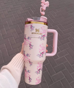 Alternative view of STANLEY X LOVE SHACK FANCY TUMBLER QUENCHER 40OZ - BEAUX PINK (KHAKI BOX)